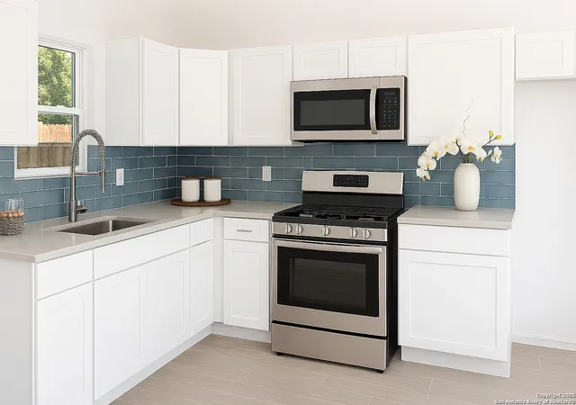 Photo 3 of Sale Pending at 715 Ripford, San Antonio, TX 78225 | MLS# 1864729 | Listing updated on 2025-11-06