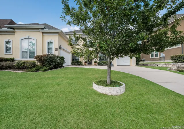 Photo 2 of Single family home for sale at 18211 Branson Falls, San Antonio, TX 78255 | MLS# 1865044 | Listing updated on 2025-11-23