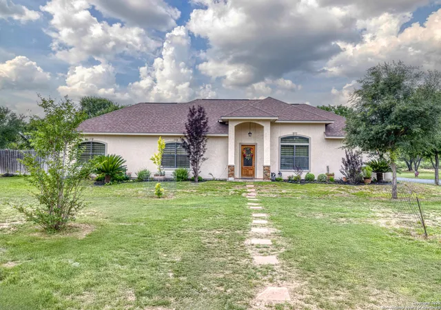 1st image of 333 Studer, Uvalde, TX 78801 | MLS# 1865102