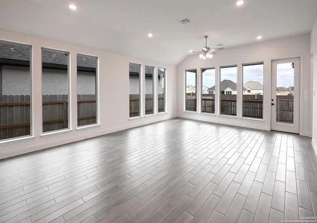 Photo 4 of Sale Pending at 336 Alpine Lakes, San Marcos, TX 78666 | MLS# 1865246 | Listing updated on 2025-11-11