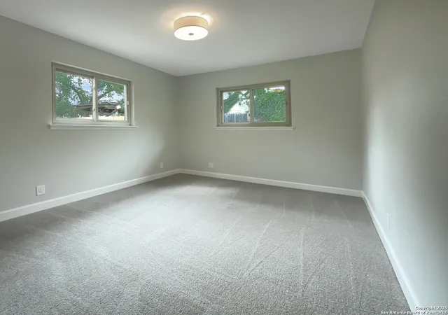 Photo 4 of Sale Pending at 1722 Searcy, San Antonio, TX 78232 | MLS# 1865319 | Listing updated on 2026-03-12