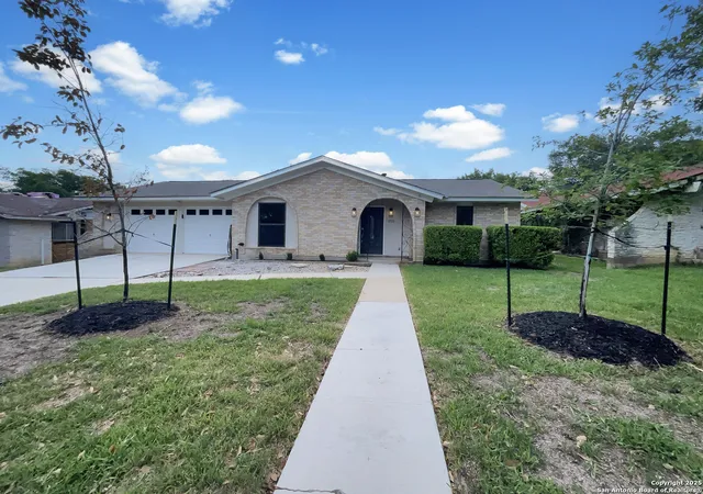 Photo 1 of Sale Pending at 1722 Searcy, San Antonio, TX 78232 | MLS# 1865319 | Listing updated on 2026-03-12