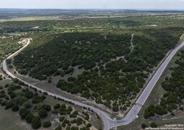 Photo 3 of House for sale at 287 County Rd 2722, Lometa, TX 76853 | MLS# 1865341 | Listing updated on 2026-05-01