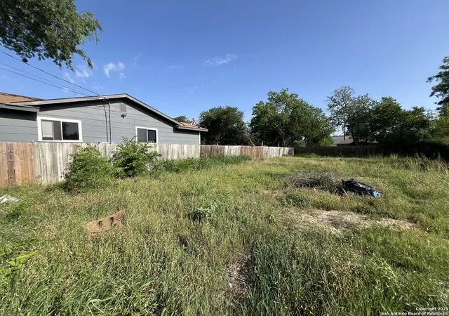 Photo 3 of Land for sale at 117 Ardmore St, San Antonio, TX 78237 | MLS# 1865368 | Listing updated on 2026-06-23