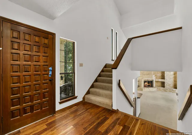 Photo 3 of Sale Pending at 11421 Mission Tr, San Antonio, TX 78230 | MLS# 1865706 | Listing updated on 2025-11-19