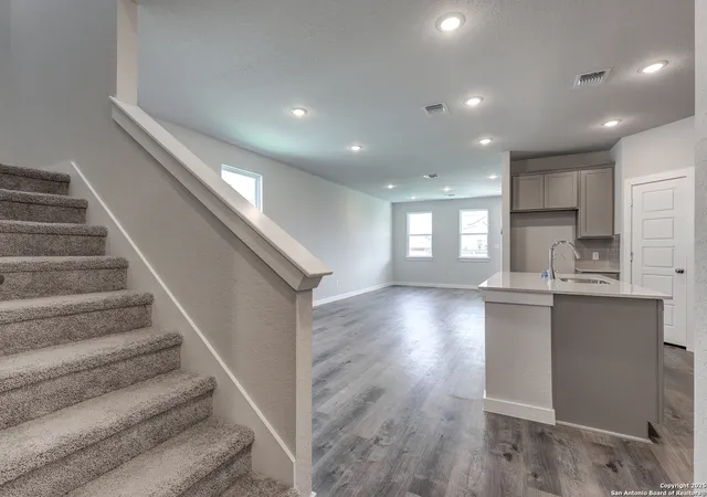 Photo 3 of Sale Pending at 7844 Coffee Ml, San Antonio, TX 78252 | MLS# 1865713 | Listing updated on 2025-10-24