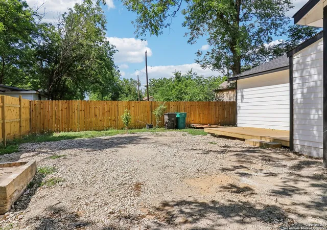 23rd image of 2120 San Fernando, San Antonio, TX 78207 | MLS# 1865807
