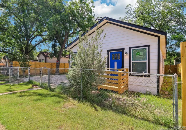 1st image of 2120 San Fernando, San Antonio, TX 78207 | MLS# 1865807