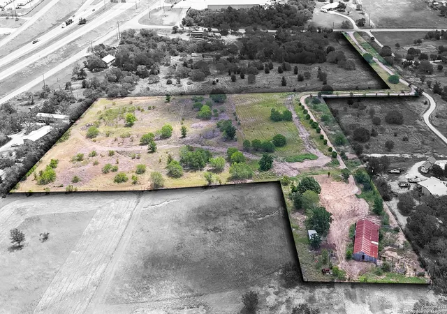 4th image of 250 Spur Trail, Seguin, TX 78155 | MLS# 1866050