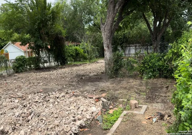 Photo 2 of Land for sale at 2001 Iowa, San Antonio, TX 78203 | MLS# 1866155 | Listing updated on 2026-08-28