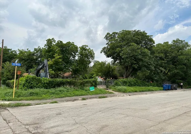 Photo 1 of Land for sale at 2001 Iowa, San Antonio, TX 78203 | MLS# 1866155 | Listing updated on 2026-08-28