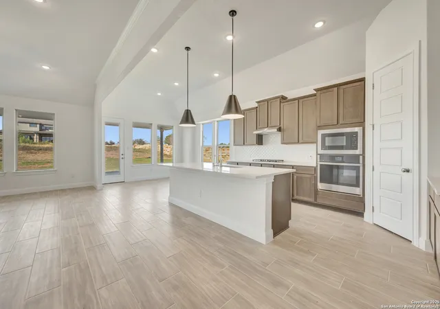 Photo 2 of Sale Pending at 5003 Ests Oak Way, San Antonio, TX 78263 | MLS# 1866218 | Listing updated on 2026-03-18