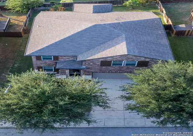 Photo 3 of Single family home for sale at 6635 Cibola Forest, San Antonio, TX 78233 | MLS# 1866347 | Listing updated on 2025-10-31