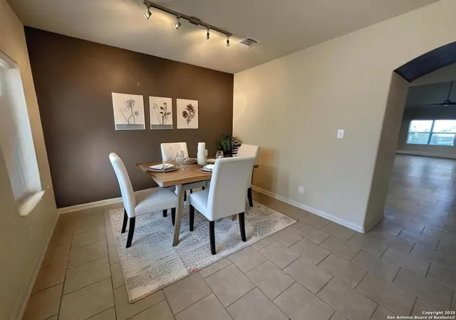 Photo 4 of Single family home for sale at 6635 Cibola Forest, San Antonio, TX 78233 | MLS# 1866347 | Listing updated on 2025-10-31