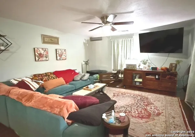 Photo 1 of Single family home for sale at 433 W Adams, Pleasanton, TX 78064 | MLS# 1866462 | Listing updated on 2025-05-24