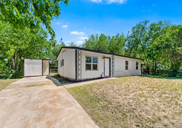 Photo 2 of Sale Pending at 373 Kenmar Dr, San Antonio, TX 78220 | MLS# 1866484 | Listing updated on 2026-02-20