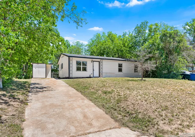 Photo 3 of Sale Pending at 373 Kenmar Dr, San Antonio, TX 78220 | MLS# 1866484 | Listing updated on 2026-02-20