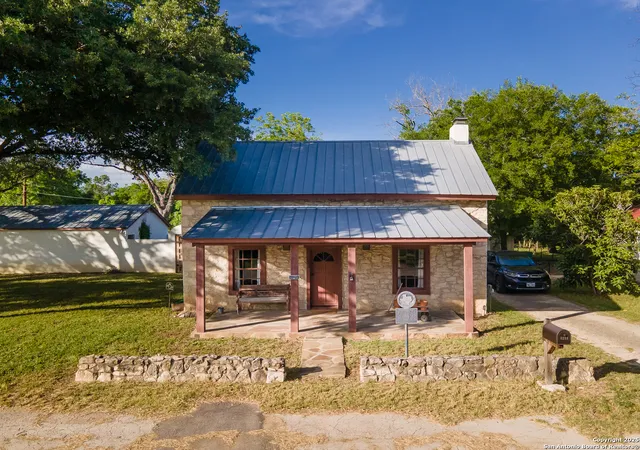 31st image of 1213 Isabella, Castroville, TX 78009 | MLS# 1866707