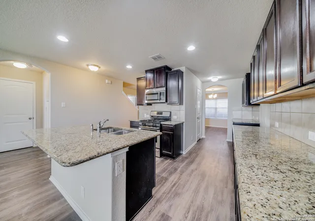 3rd image of 12358 Erstein, Selma, TX 78154 | MLS# 1866758