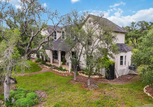 Photo 2 of Sale Pending at 111 Kendall Oaks, Boerne, TX 78006 | MLS# 1866900 | Listing updated on 2025-10-05