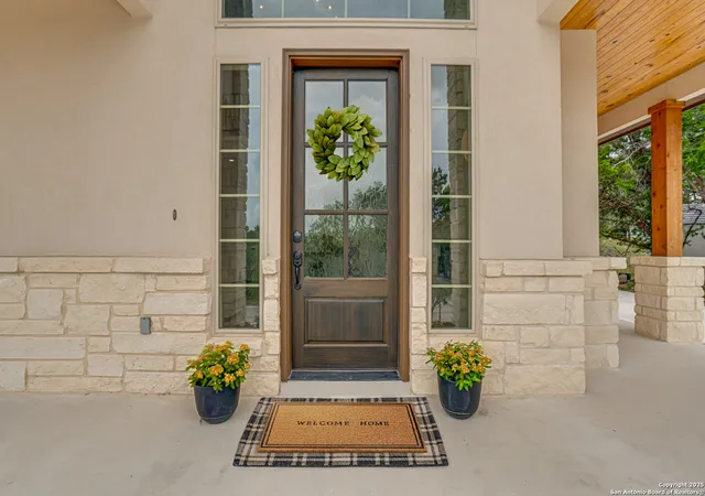 Photo 2 of Sale Pending at 2191 Grandview Forest, Canyon Lake, TX 78133 | MLS# 1866916 | Listing updated on 2026-04-30