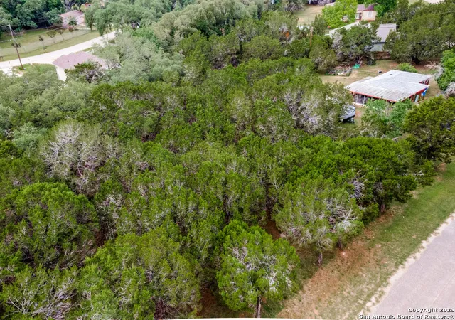 Photo 4 of Land for sale at 526 Whispering Breeze, Canyon Lake, TX 78133 | MLS# 1866918 | Listing updated on 2025-05-26