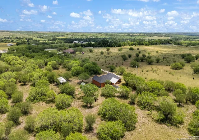Photo 2 of Sale Pending at 5445 Dreibrodt, San Marcos, TX 78666 | MLS# 1866923 | Listing updated on 2025-10-17