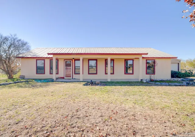 Photo 3 of Sale Pending at 473 Orchard Park, Medina, TX 78055 | MLS# 1867032 | Listing updated on 2025-09-20