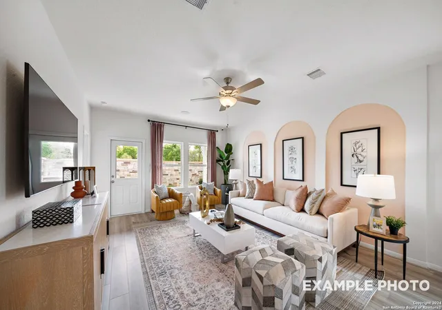 Photo 4 of Sale Pending at 4983 Mala Vida, San Antonio, TX 78222 | MLS# 1867070 | Listing updated on 2025-09-10