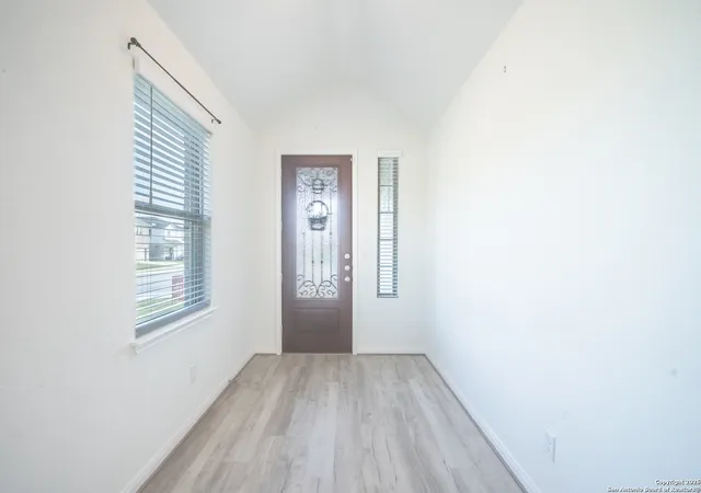 Photo 4 of Single family home for sale at 4919 Village Park, San Antonio, TX 78218 | MLS# 1867192 | Listing updated on 2026-02-25