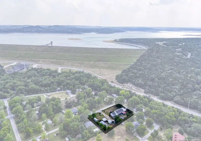 56th image of 511 Red Bird St, Canyon Lake, TX 78133 | MLS# 1867354
