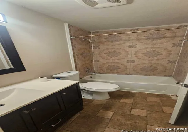 Photo 4 of Single family home for sale at 12205 Stoney, San Antonio, TX 78247 | MLS# 1867502 | Listing updated on 2025-08-25