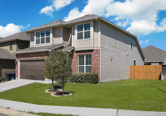 Photo 2 of Sale Pending at 5727 Ivans Farm, San Antonio, TX 78244 | MLS# 1867591 | Listing updated on 2026-01-27