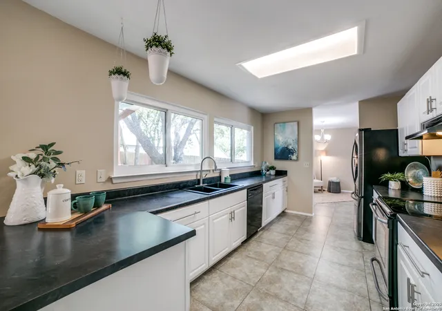 Photo 3 of Sale Pending at 9838 Trendwood, San Antonio, TX 78250 | MLS# 1867608 | Listing updated on 2025-09-05