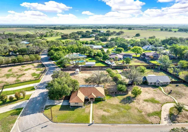 Photo 3 of Sale Pending at 1314 Acorn, Hondo, TX 78861 | MLS# 1867648 | Listing updated on 2026-01-23