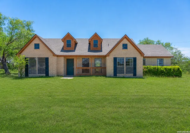 Homes for sale in Devine, TX | 475 Fm 2200, Devine, TX 78016 | MLS# 1867729