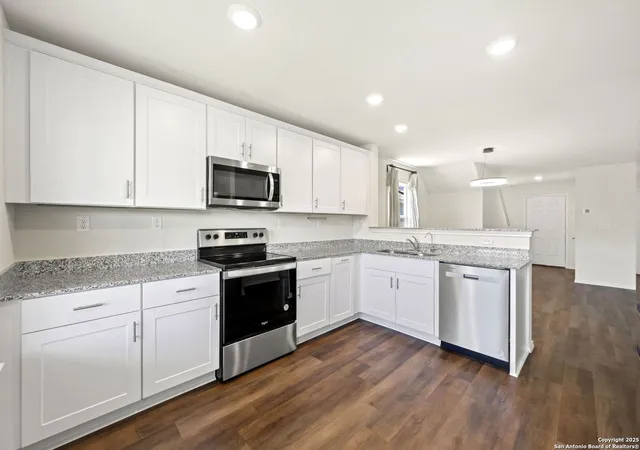 Photo 4 of Single family home for sale at 6322 Silver Pegasus, San Antonio, TX 78218 | MLS# 1867743 | Listing updated on 2026-06-25