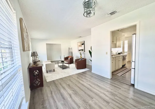 Photo 3 of Single family home for sale at 1303 Billings Dr, San Antonio, TX 78245 | MLS# 1867759 | Listing updated on 2025-05-28