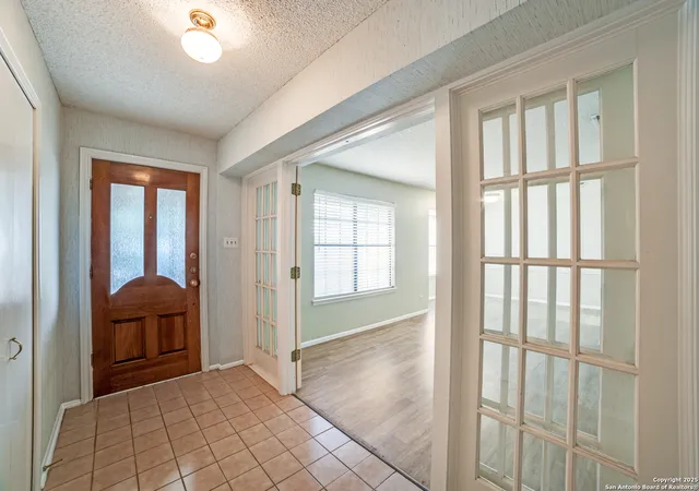 Photo 3 of Sale Pending at 2523 Turkey Oak, San Antonio, TX 78232 | MLS# 1867811 | Listing updated on 2026-01-26