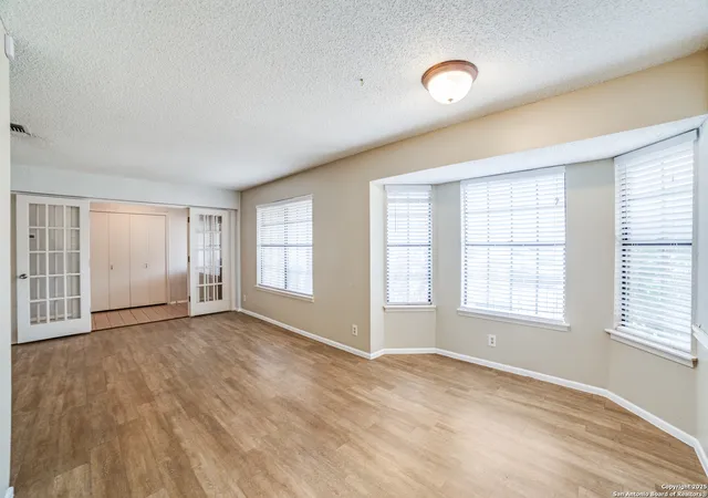 Photo 4 of Sale Pending at 2523 Turkey Oak, San Antonio, TX 78232 | MLS# 1867811 | Listing updated on 2026-01-26