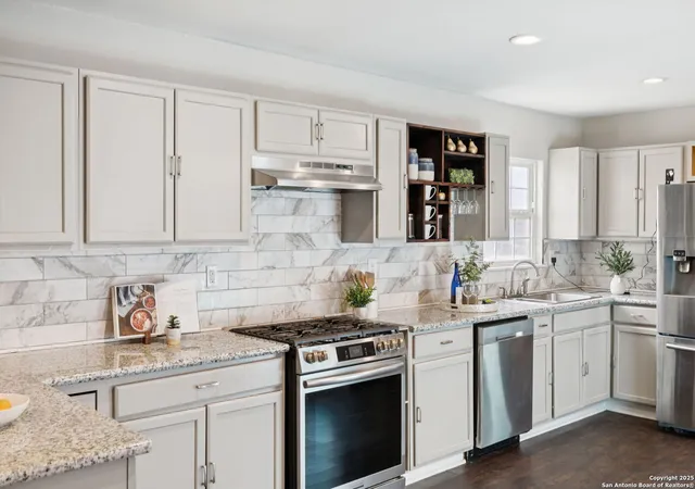 Photo 3 of Sale Pending at 4871 Evers, San Antonio, TX 78228 | MLS# 1867816 | Listing updated on 2025-10-08