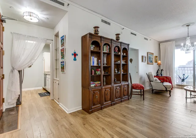 Homes for sale in San Antonio, TX | 1 Towers Park Ln #907, San Antonio, TX 78209 | MLS# 1867885