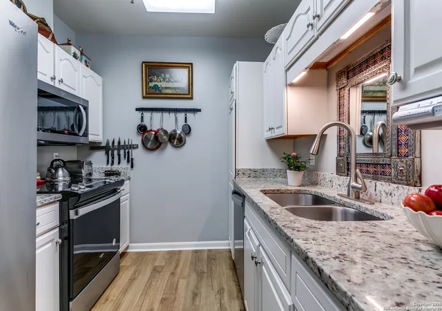Homes for sale in San Antonio, TX | 1 Towers Park Ln #907, San Antonio, TX 78209 | MLS# 1867885
