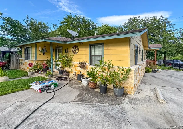 1st image of 602 Hortencia Ave, San Antonio, TX 78237 | MLS# 1867905