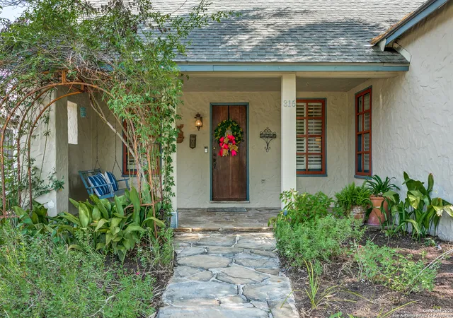 2nd image of 315 W Lullwood, San Antonio, TX 78212 | MLS# 1868029