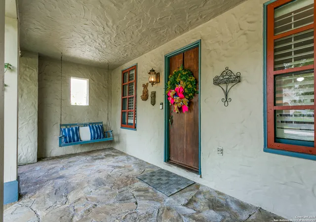 3rd image of 315 W Lullwood, San Antonio, TX 78212 | MLS# 1868029