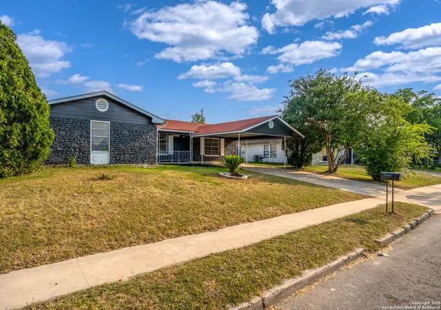 Photo 3 of Sale Pending at 7626 Westfield, San Antonio, TX 78227 | MLS# 1868038 | Listing updated on 2025-09-26