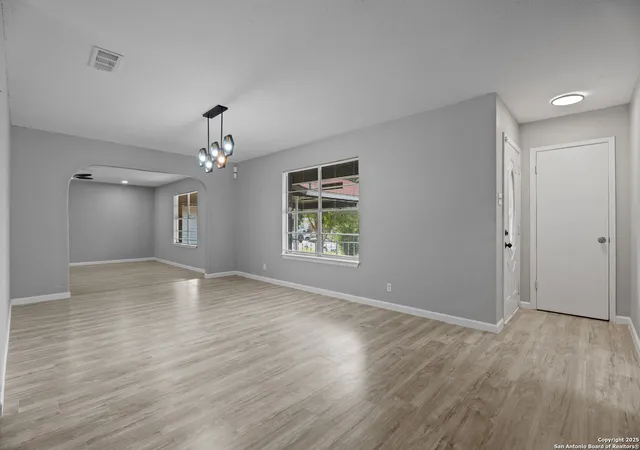 Photo 4 of Sale Pending at 7626 Westfield, San Antonio, TX 78227 | MLS# 1868038 | Listing updated on 2025-09-26