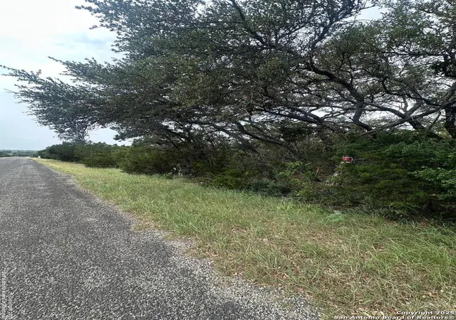 Photo 2 of Sale Pending at 4643 Laurie Michelle, San Antonio, TX 78261 | MLS# 1868214 | Listing updated on 2026-04-16