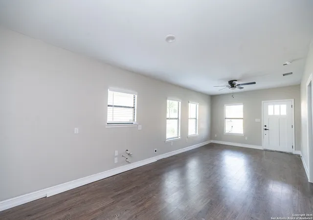 Photo 3 of Single family home for sale at 623 S Monumental, San Antonio, TX 78203 | MLS# 1868230 | Listing updated on 2025-05-30